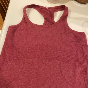 Lululemon run swiftly tank